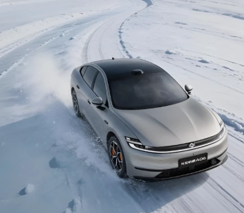 Натриевая революция: Как CATL и Changan планируют победить зимний холод и высокие цены