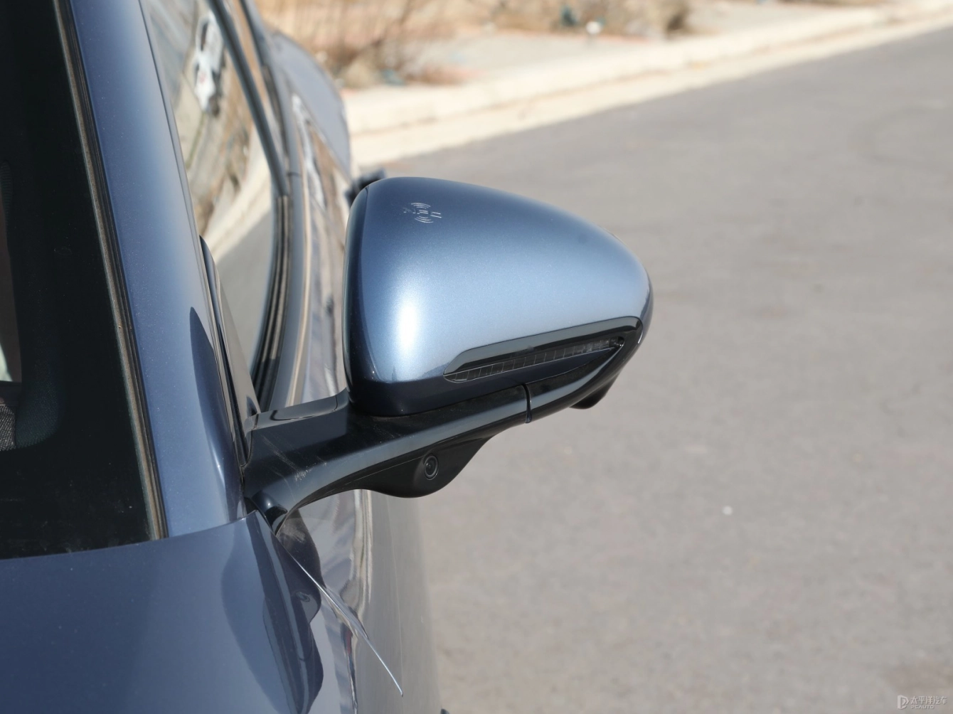 BYD Seal 07 DM-i 2025