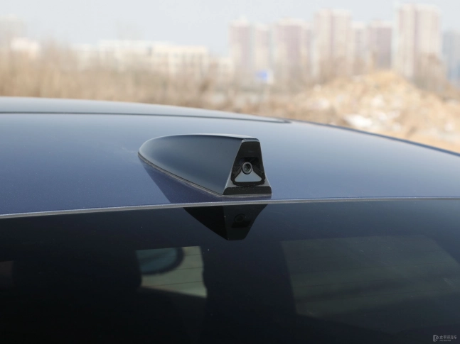BYD Seal 07 DM-i 2025