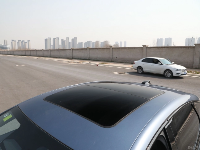 BYD Seal 07 DM-i 2025