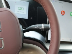 BYD Seal 07 DM-i 2025