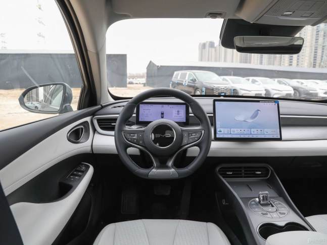 BYD Seal 05 DM-i 2026