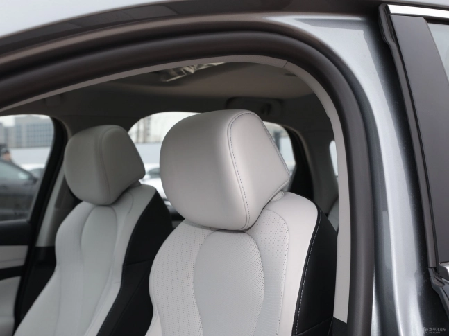 BYD Seal 05 DM-i 2026