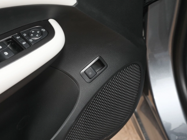 BYD Seal 05 DM-i 2026