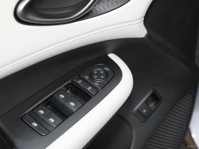 BYD Seal 05 DM-i 2026