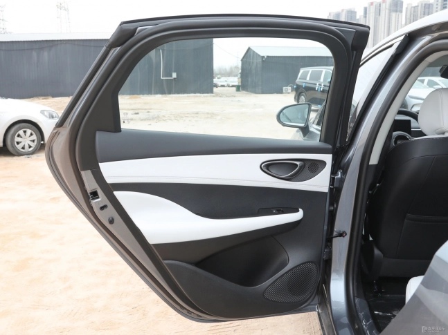 BYD Seal 05 DM-i 2026