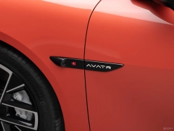 Avatr 06 2025