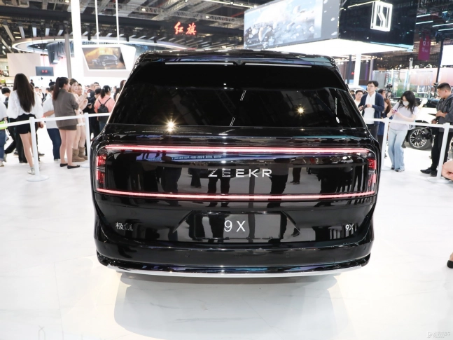 Zeekr 9X 2026