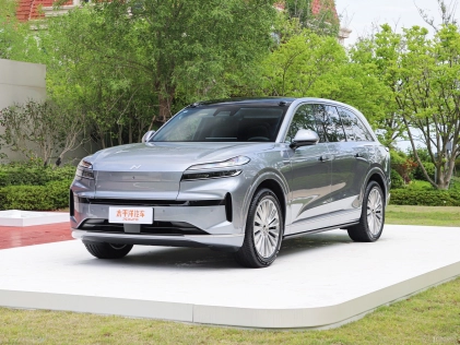 Onvo L90 6 мест, Pro 2025