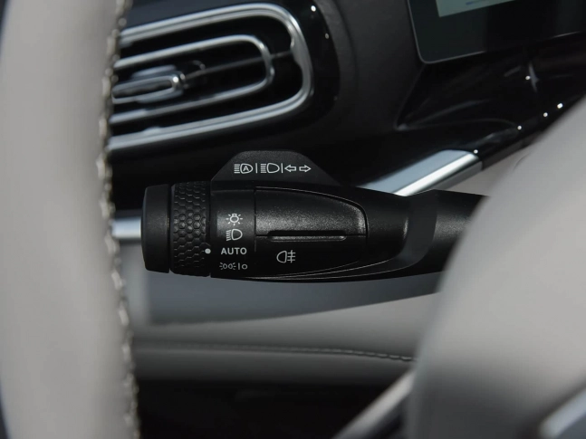 Geely Emgrand 5 Gen 2026