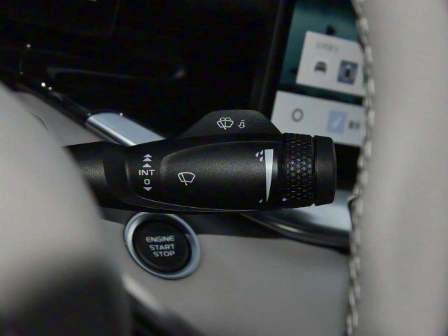 Geely Emgrand 5 Gen 2026