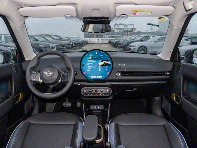 MINI Cooper EV 2025