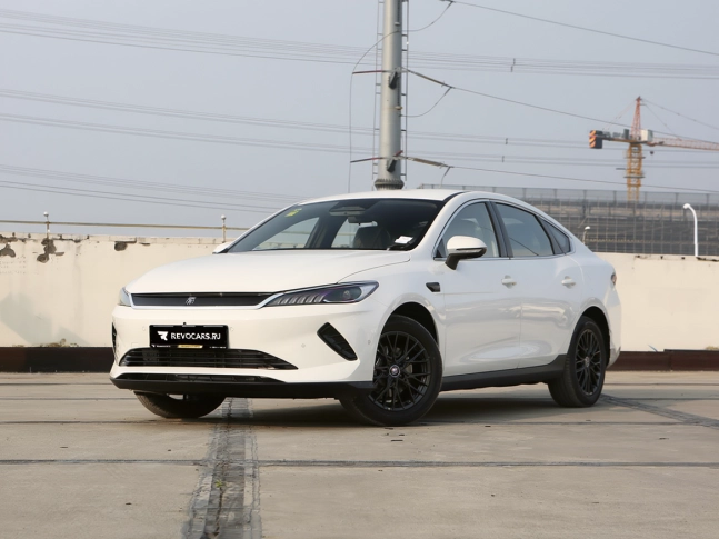 BYD Qin Plus EV 2025