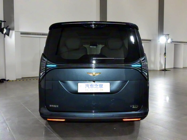 Geely Galaxy V900 2026