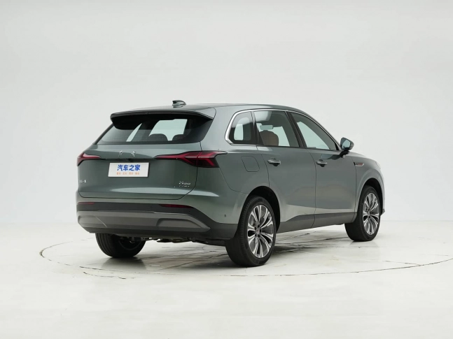 Hongqi HS6 2026