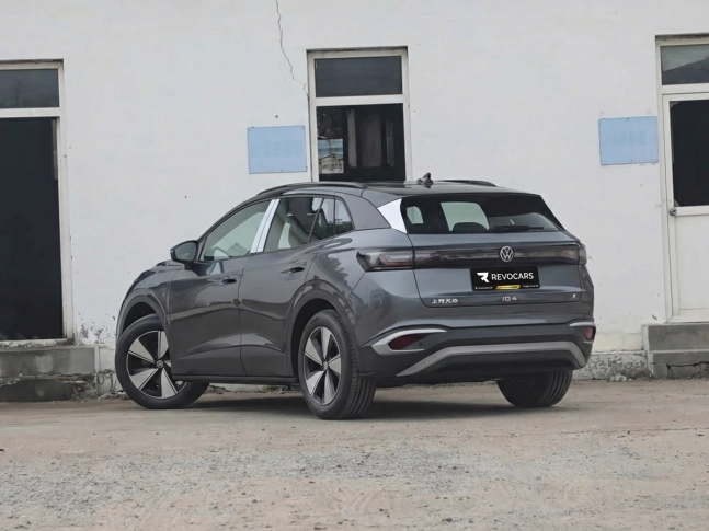 VOLKSWAGEN ID.4 X 2025