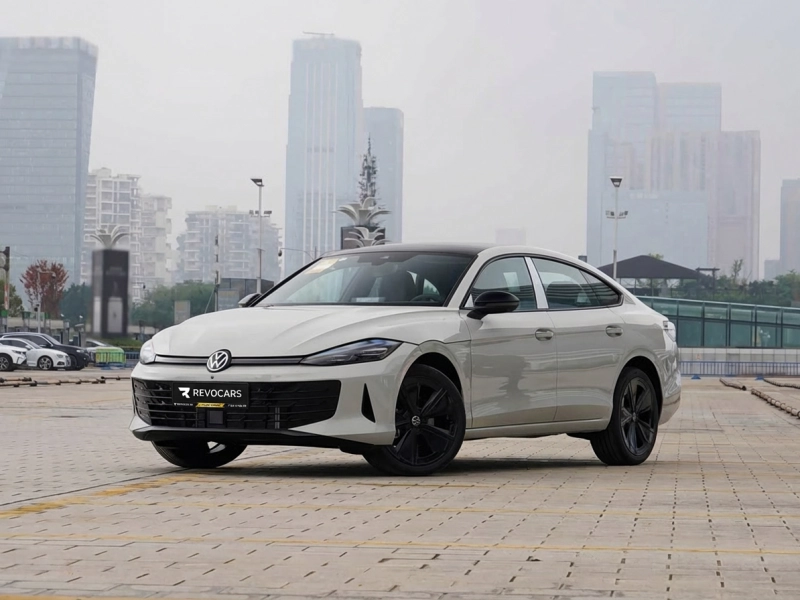 VOLKSWAGEN Lamando 300TSI Linggan 2026