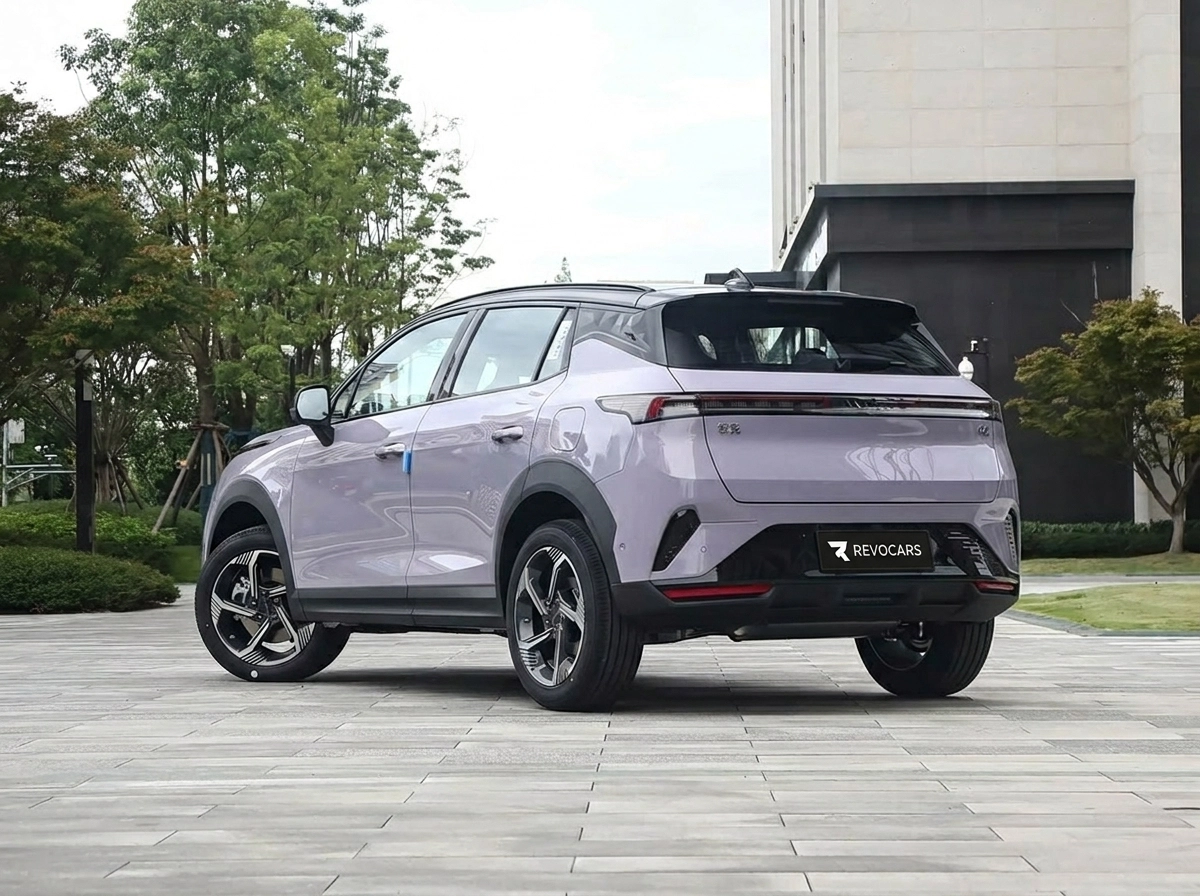 Lynk & Co 06 Relive 2026