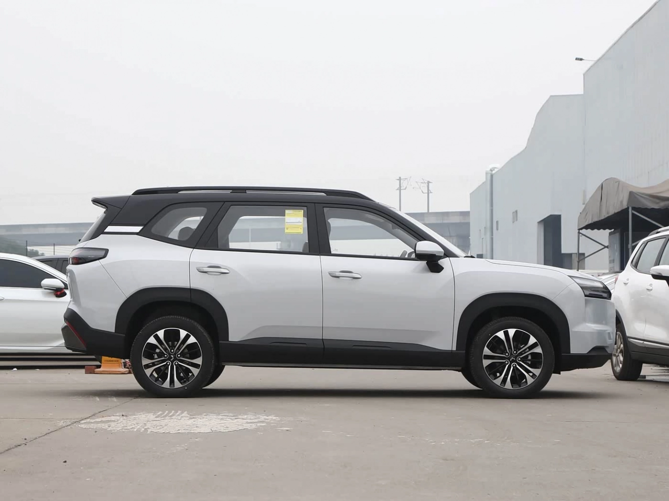 Wuling Starlight 560 EV 2026