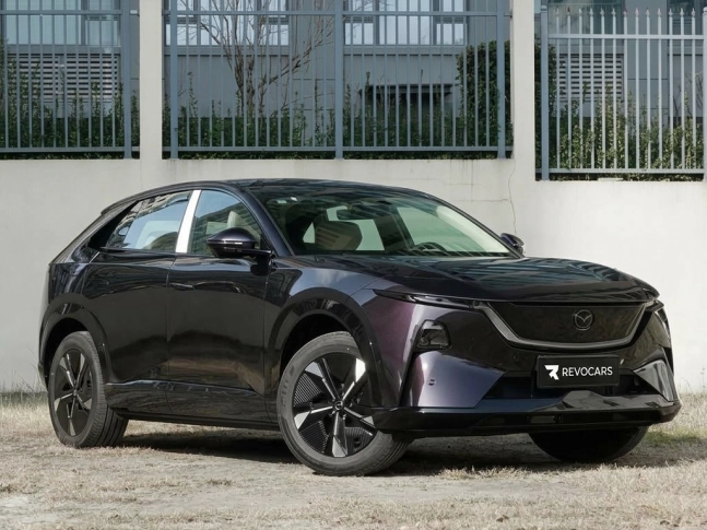 Mazda EZ-60 2027