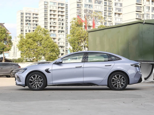 BYD Seal 2025