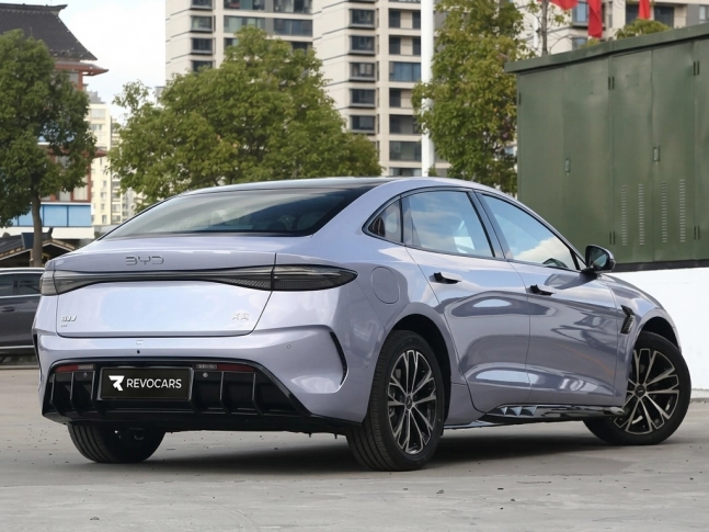 BYD Seal 2025