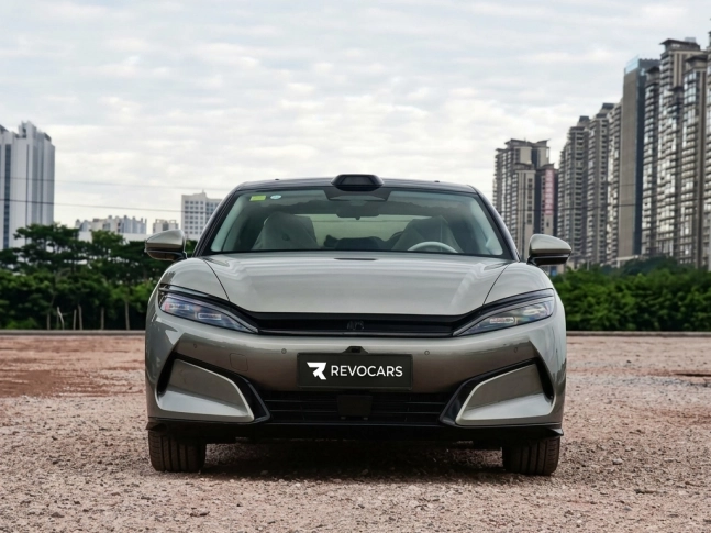 BYD Han L 2025