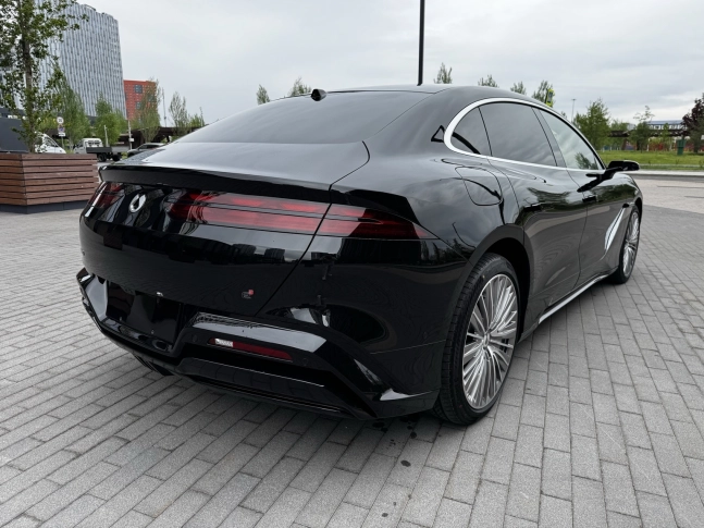 Denza Z9 2025