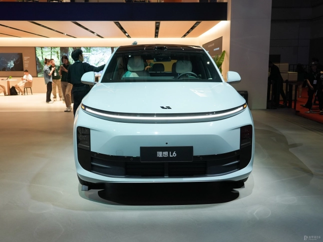 LiXiang L6 (Рестайл 2025) 2025