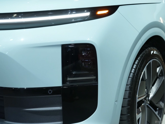 LiXiang L6 (Рестайл 2025) 2025