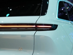 LiXiang L6 (Рестайл 2025) 2025