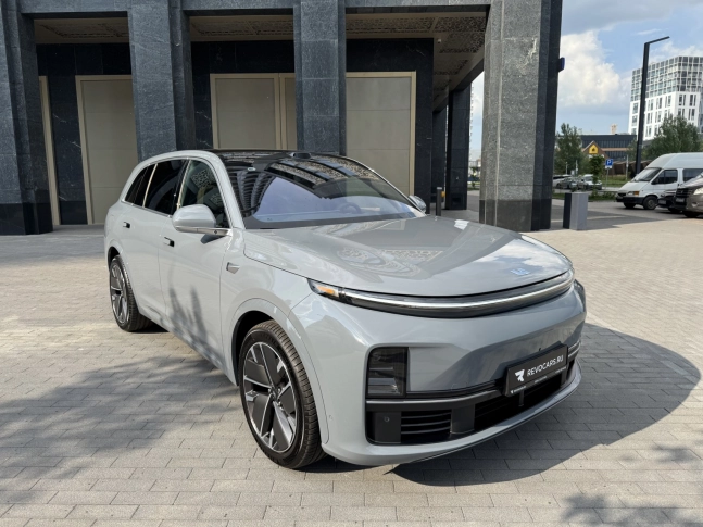 LiXiang L7 Рестайл 25 2025