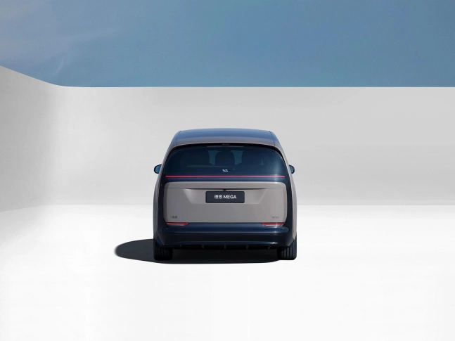 LiXiang Mega 2025