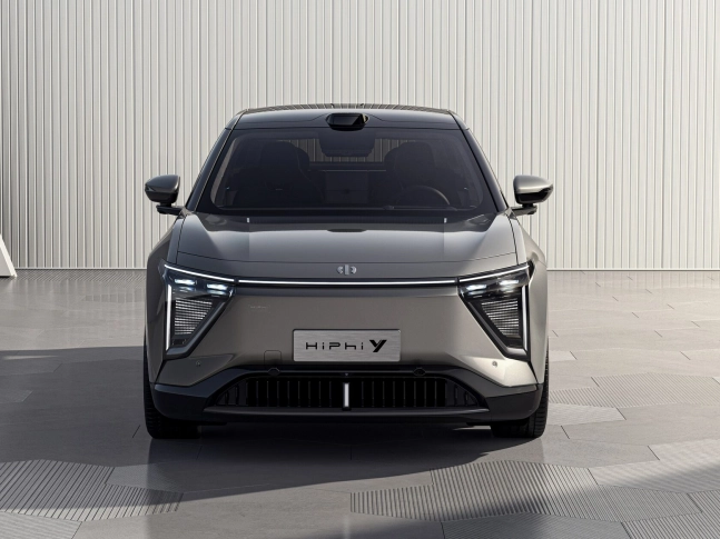 HiPhi Y 2025