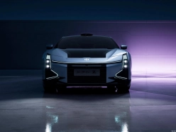 HiPhi Z 2025