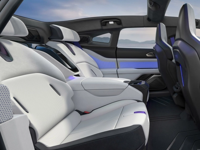 HiPhi Z 2025