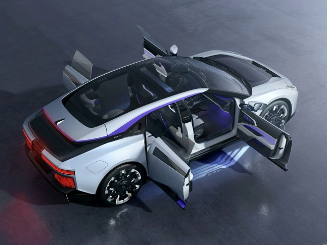 HiPhi Z 2025
