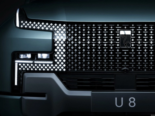 BYD Yang Wang U8 2025