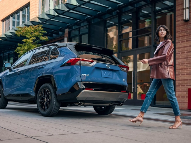 Toyota RAV4 2025