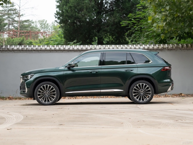 Geely Monjaro 2025