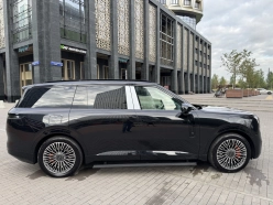 Lynk & Co 900 2025