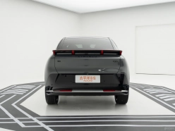 Lynk & Co Z20 2025