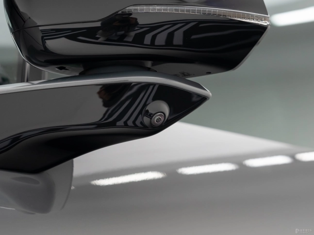 Lynk & Co Z20 2025