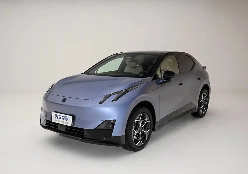 Lynk & Co Z20 2025