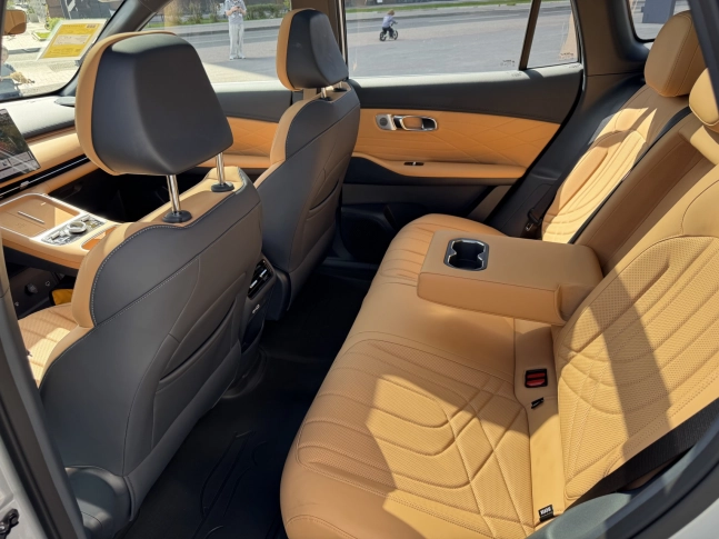 Geely Galaxy Starship 7 дорест 2025