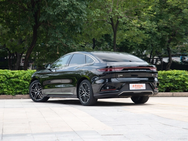 BYD HAN L EV 2025