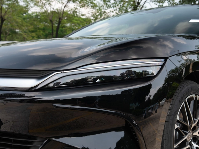 BYD HAN L EV 2025