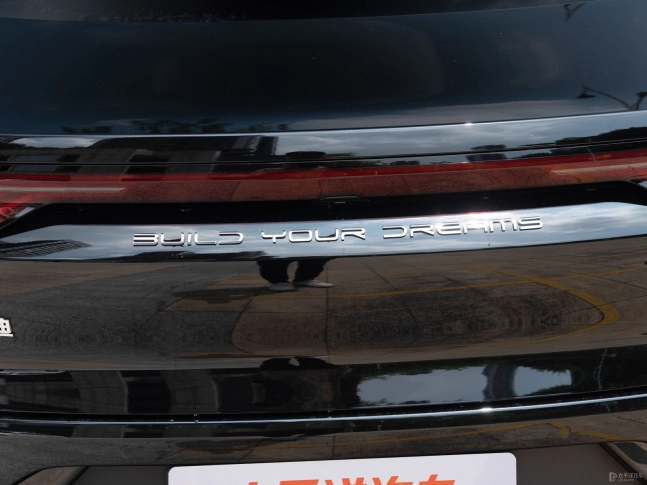 BYD HAN L EV 2025