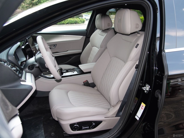BYD HAN L EV 2025