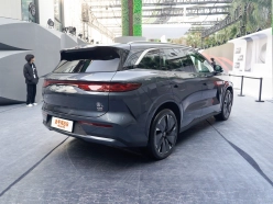 BYD Tang L 2026